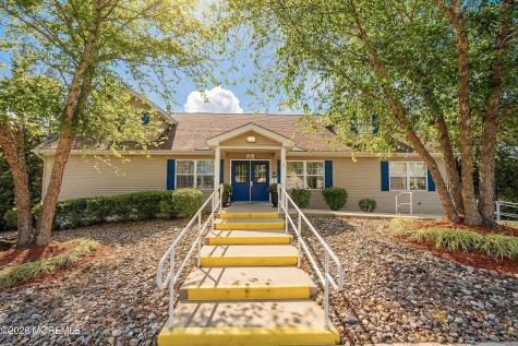 44 Woodchuck Parkway Whiting NJ 08759