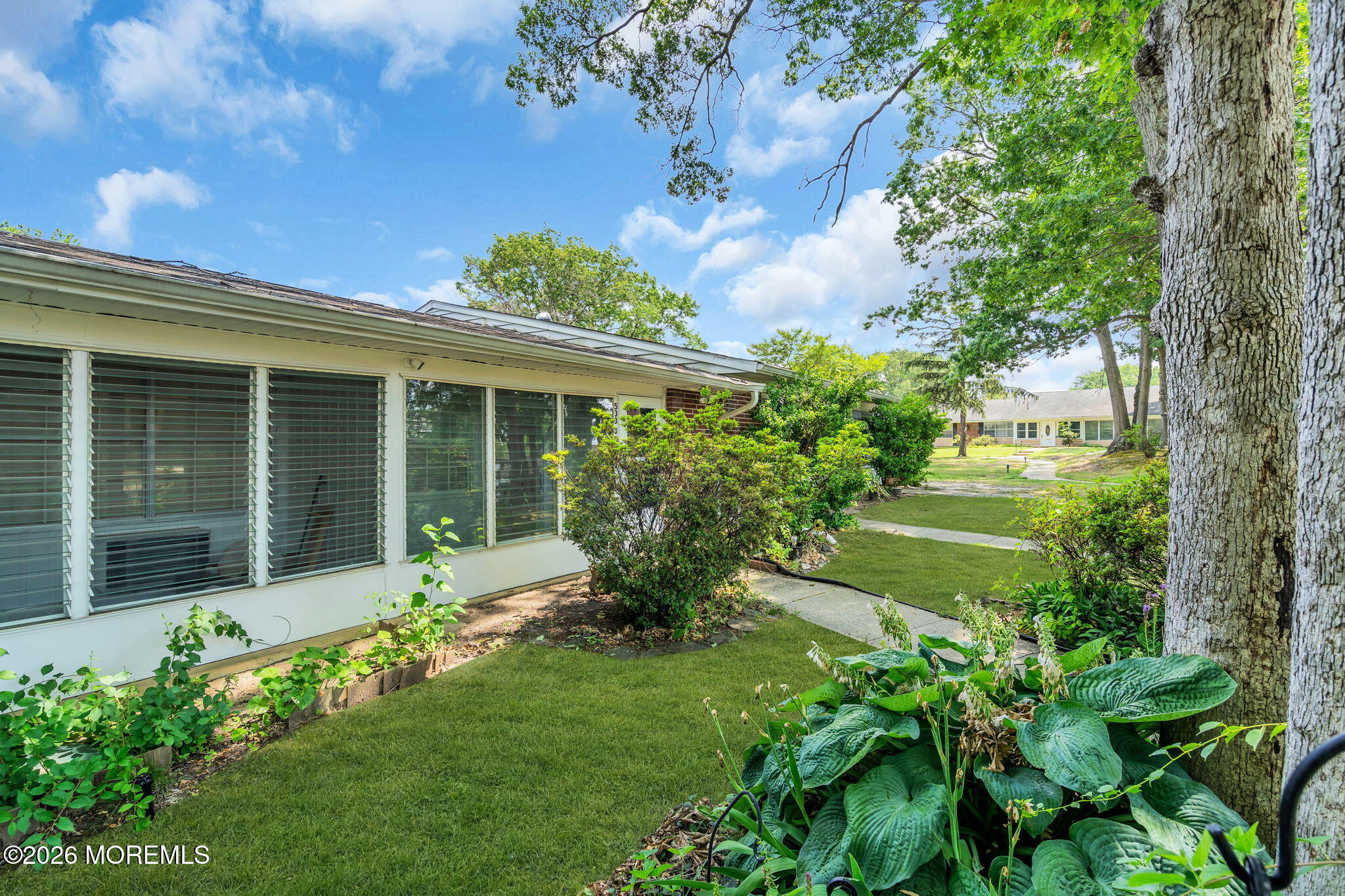 533 Dartmoor Court Lakewood NJ 08701