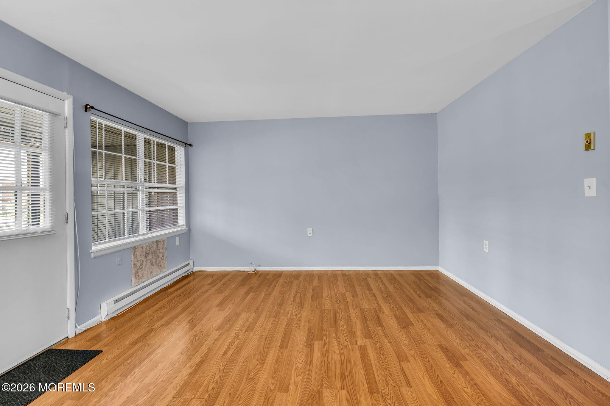 533 Dartmoor Court Lakewood NJ 08701
