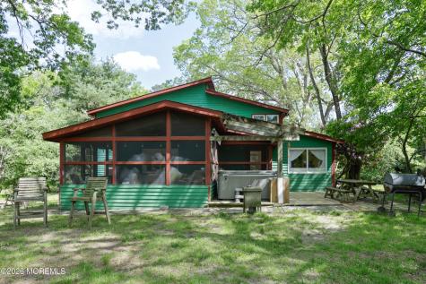 99 Old Main Shore Road Barnegat NJ 08005