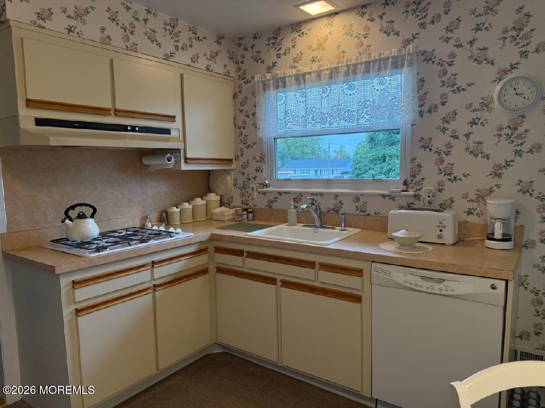 7 Dartmouth Road Neptune Township NJ 07753