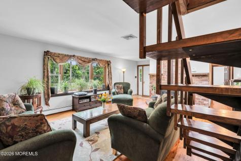 43 Railroad Avenue Beachwood NJ 08722