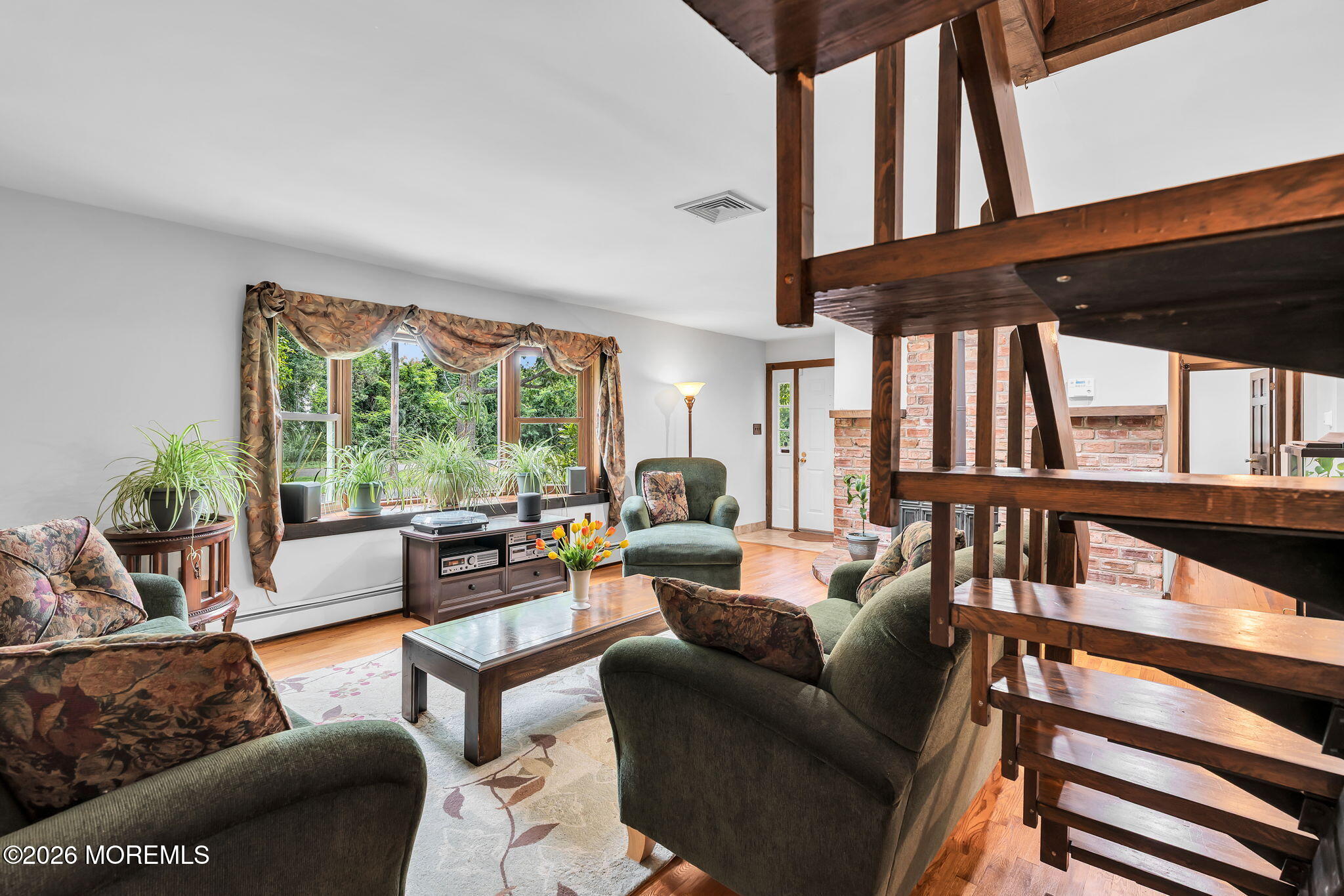 43 Railroad Avenue Beachwood NJ 08722