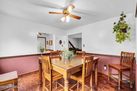 43 Railroad Avenue Beachwood NJ 08722