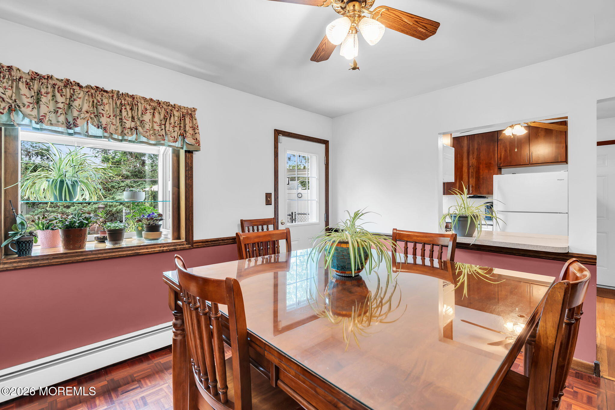 43 Railroad Avenue Beachwood NJ 08722