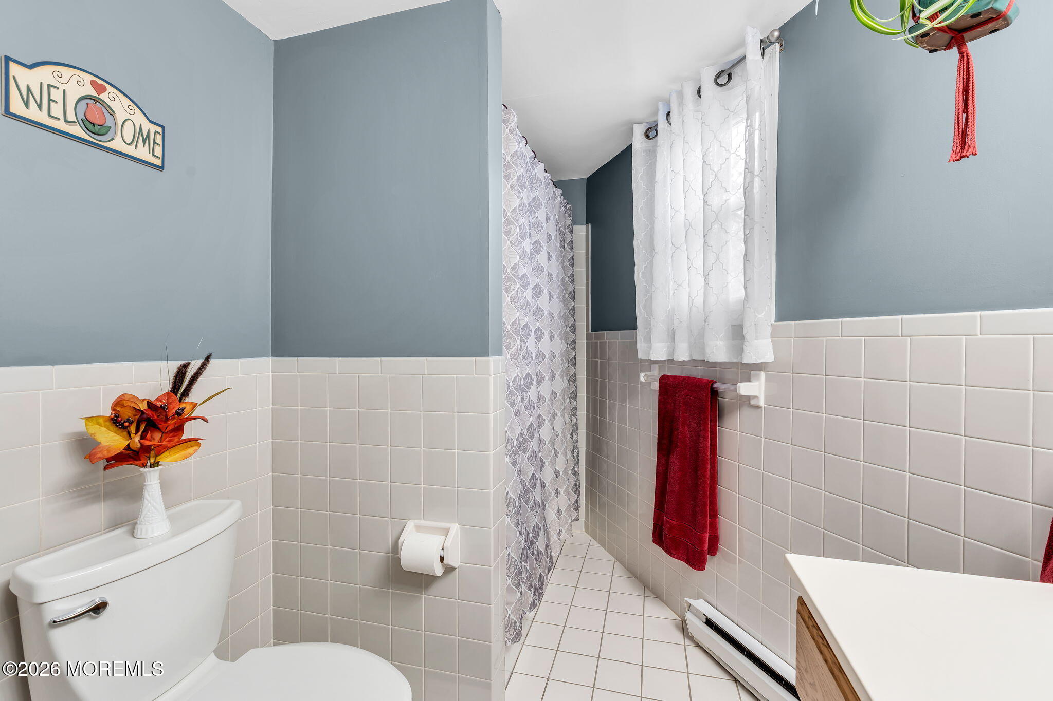 43 Railroad Avenue Beachwood NJ 08722