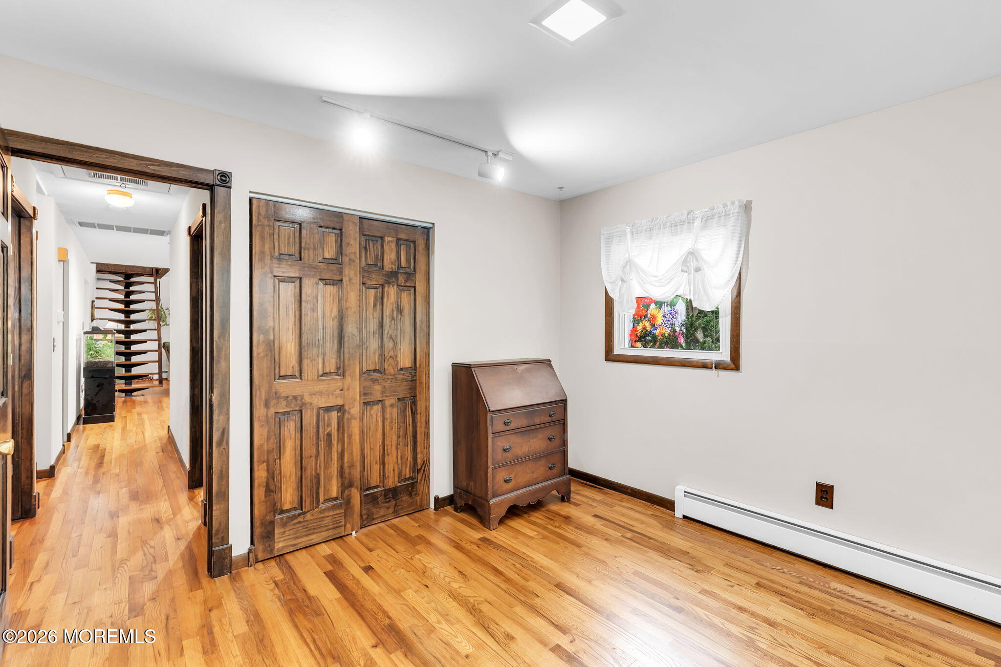 43 Railroad Avenue Beachwood NJ 08722