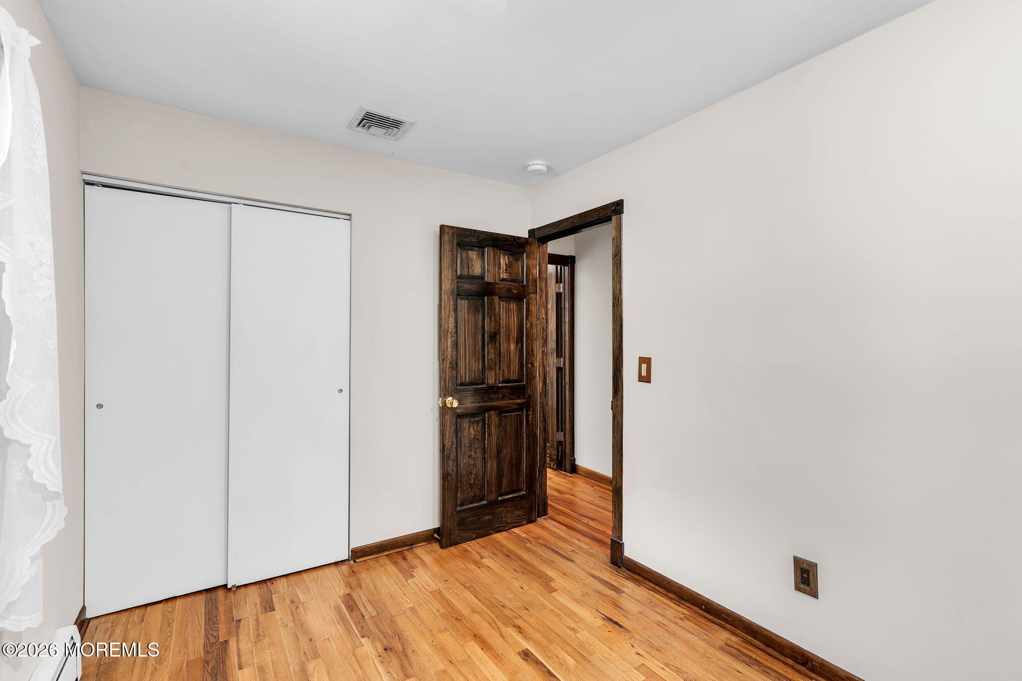 43 Railroad Avenue Beachwood NJ 08722