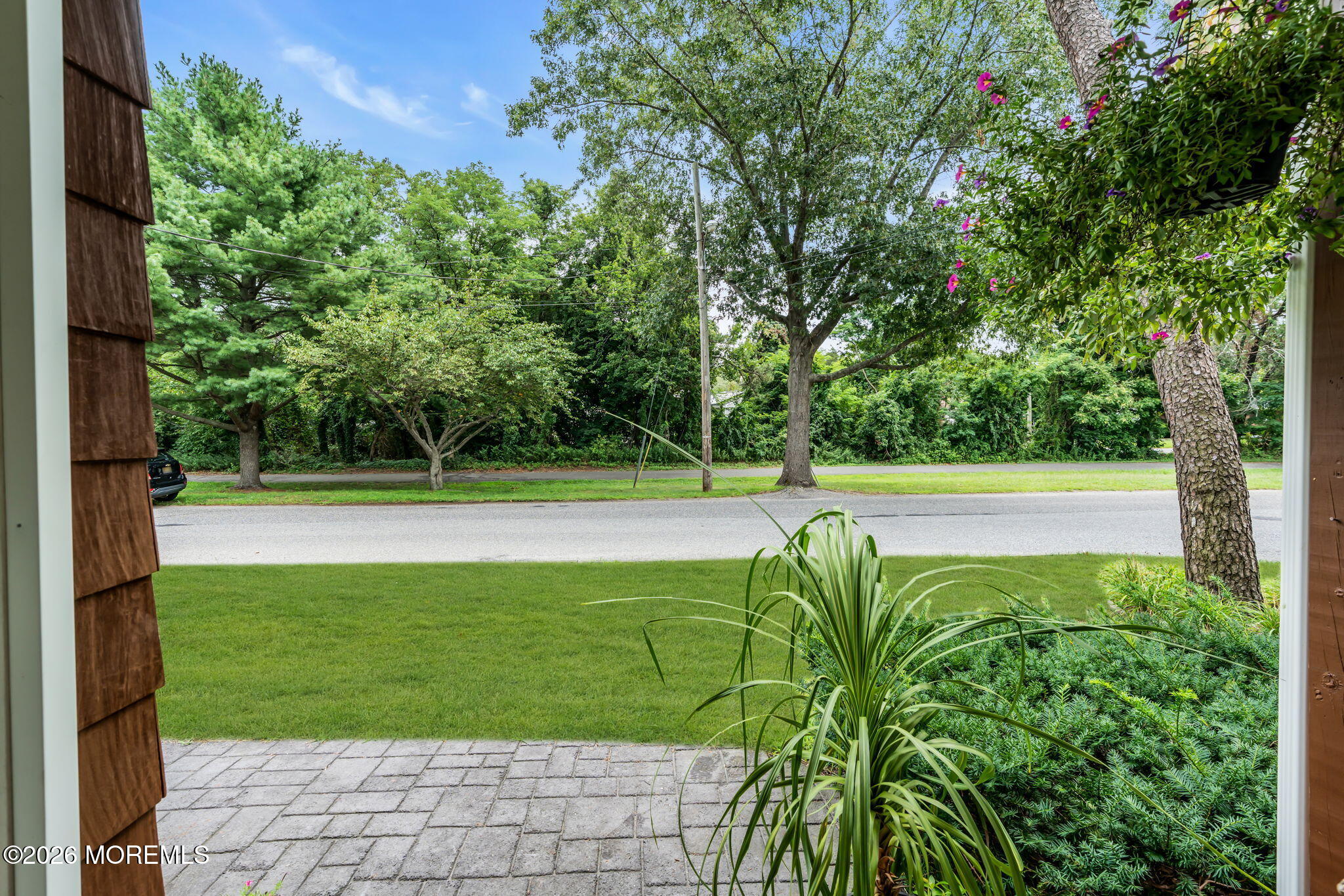 43 Railroad Avenue Beachwood NJ 08722