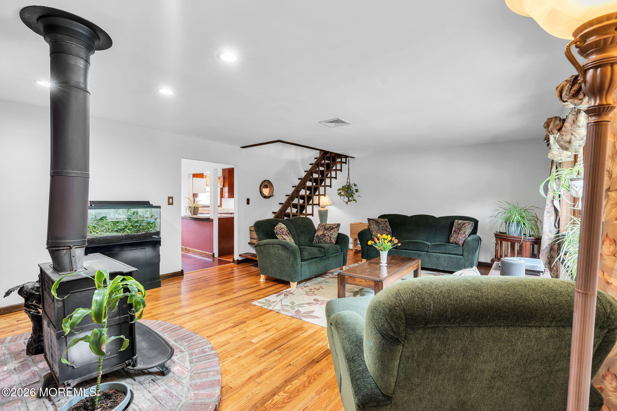 43 Railroad Avenue Beachwood NJ 08722