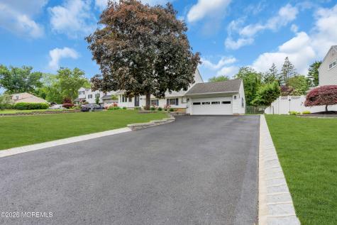 34 Millbrook Drive Middletown NJ 07748