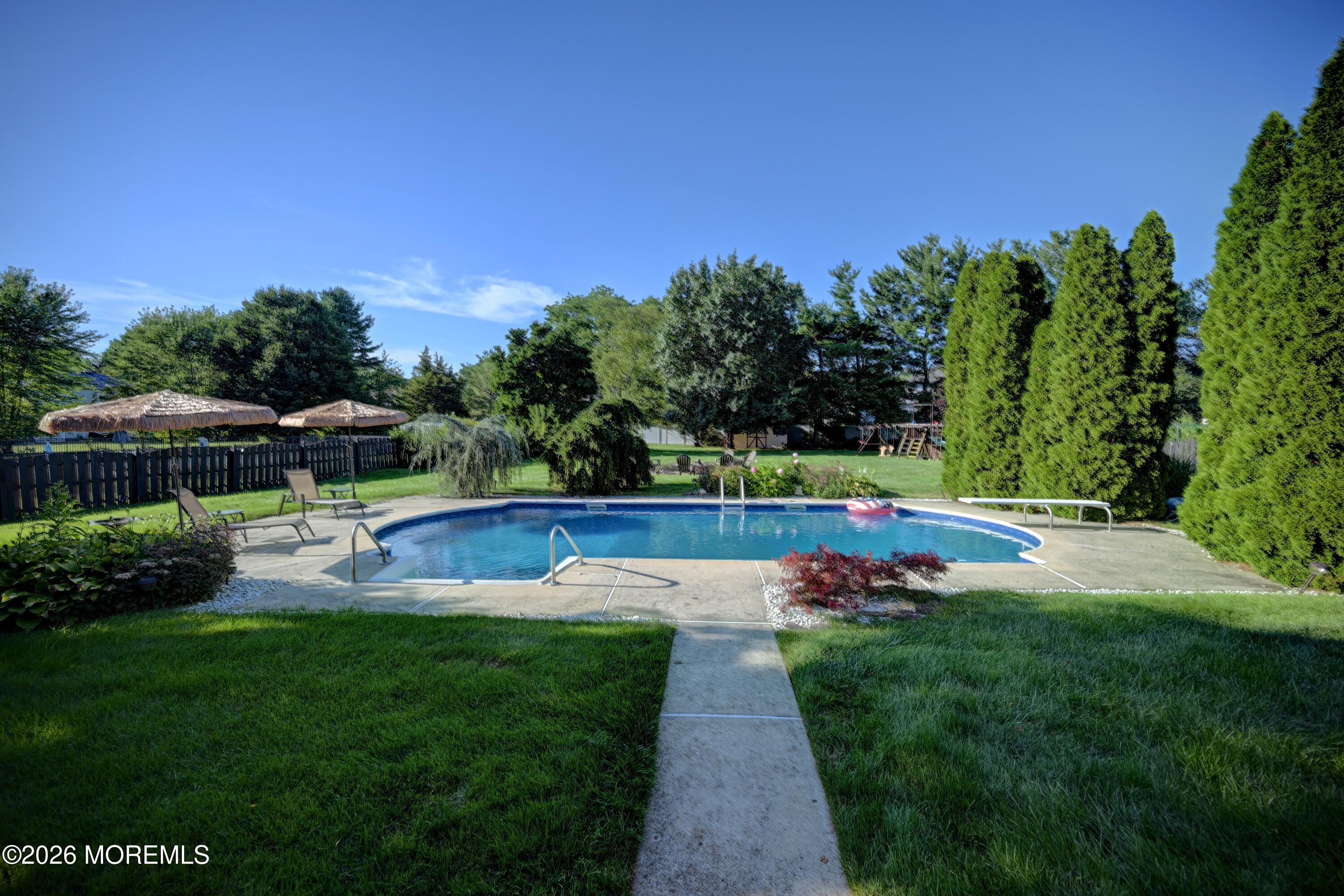 6 Jefferson Court Freehold NJ 07728