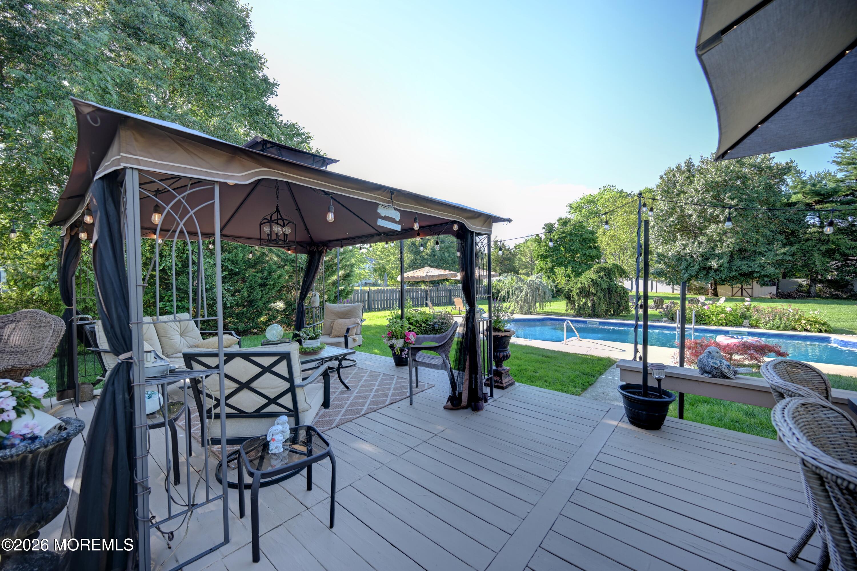 6 Jefferson Court Freehold NJ 07728