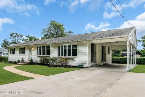 733 Harmony Road North Middletown NJ 07748