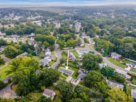733 Harmony Road North Middletown NJ 07748