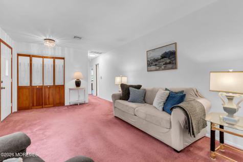 733 Harmony Road North Middletown NJ 07748