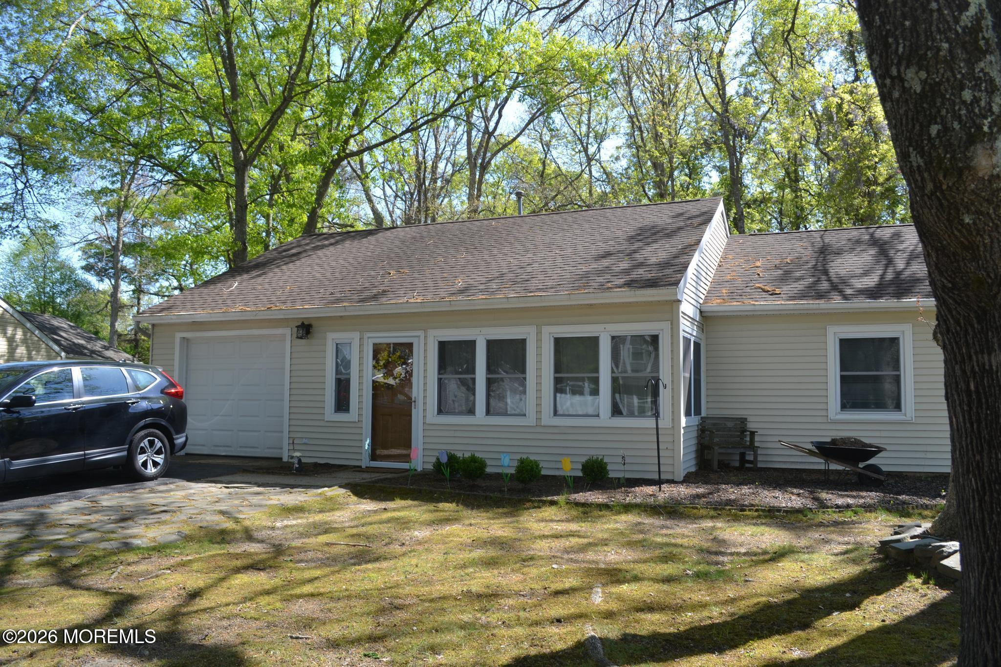31 Chestnut Way Circle Barnegat NJ 08005
