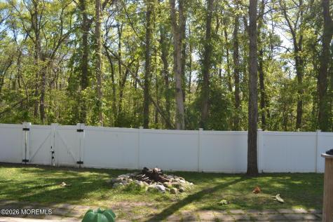 31 Chestnut Way Circle Barnegat NJ 08005