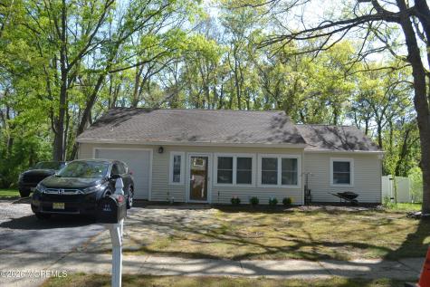 31 Chestnut Way Circle Barnegat NJ 08005