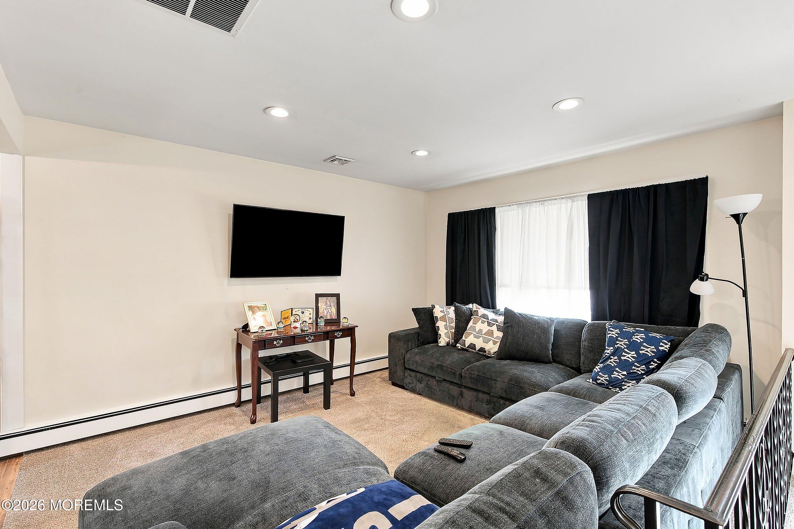 165 Walnut Creek Lane Toms River NJ 08753