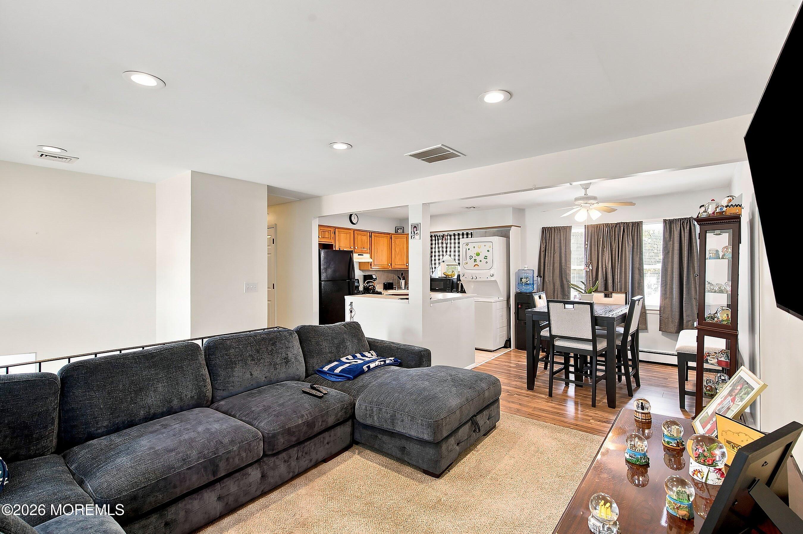 165 Walnut Creek Lane Toms River NJ 08753