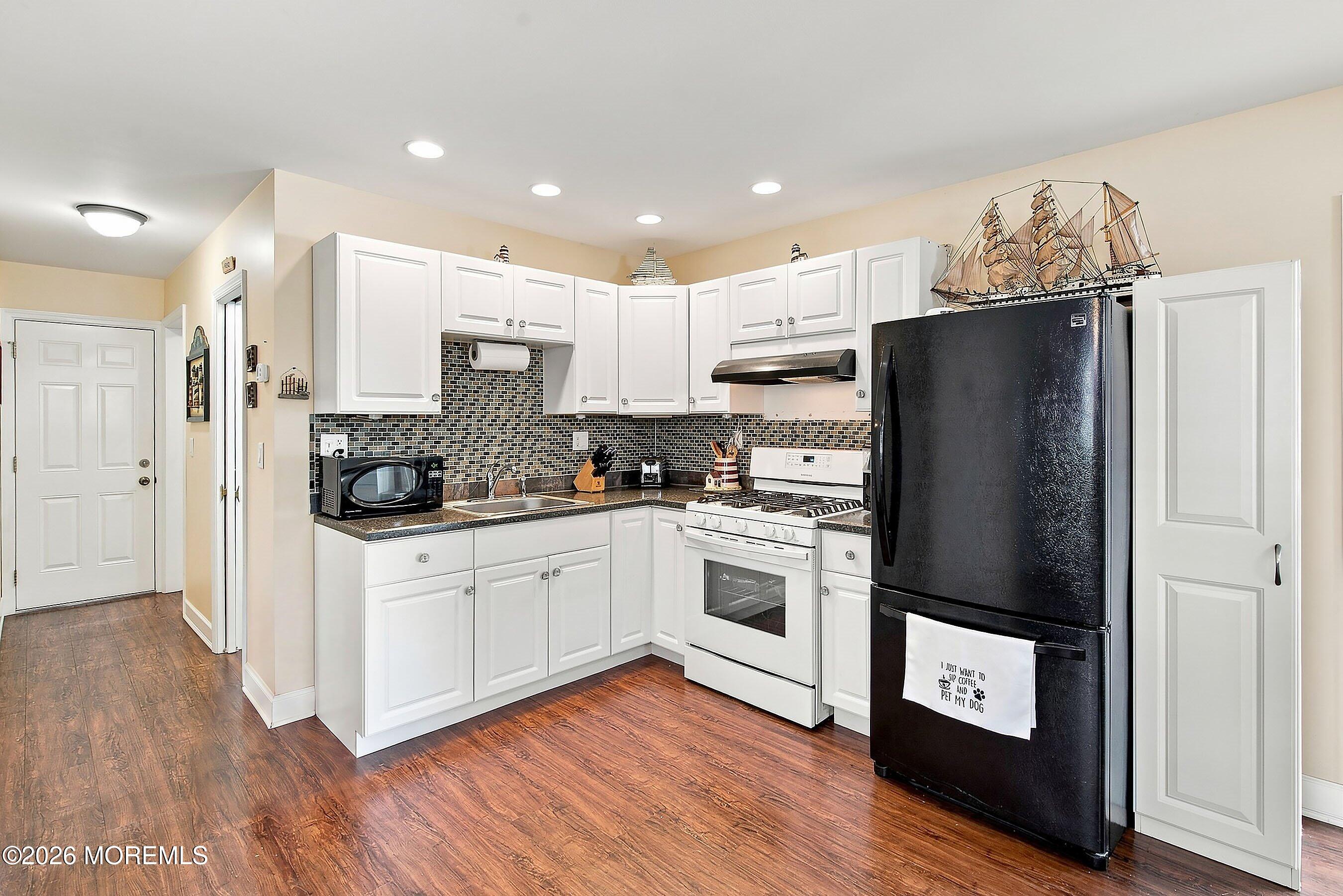 165 Walnut Creek Lane Toms River NJ 08753