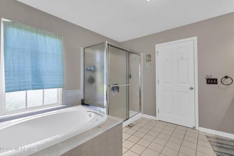 8 Cabin Brook Crescent Crest Manchester NJ 08759