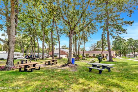 39M Cambridge Court Lakewood NJ 08701