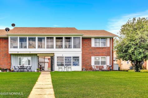 39M Cambridge Court Lakewood NJ 08701