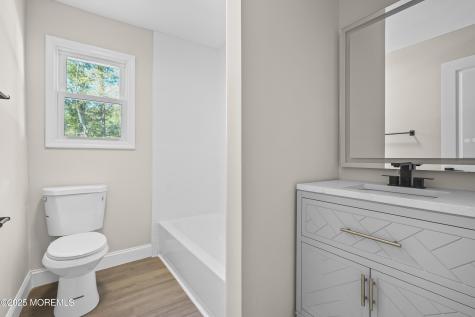 393 E Millstream Road Cream Ridge NJ 08514