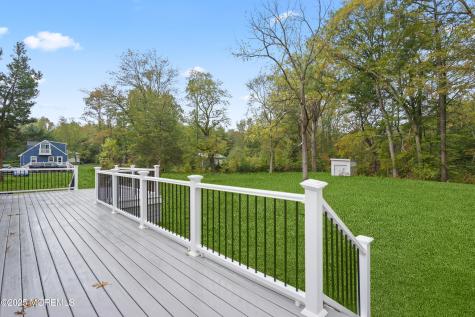 393 E Millstream Road Cream Ridge NJ 08514