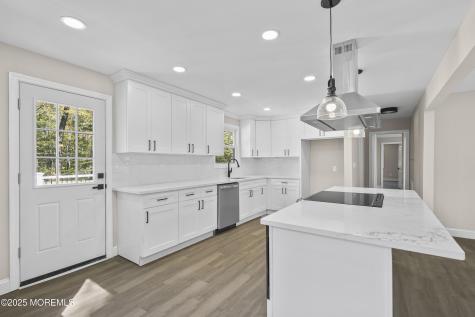 393 E Millstream Road Cream Ridge NJ 08514