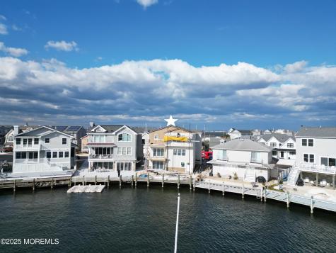 236 Bryn Mawr Avenue Lavallette NJ 08735