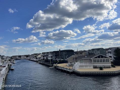 236 Bryn Mawr Avenue Lavallette NJ 08735