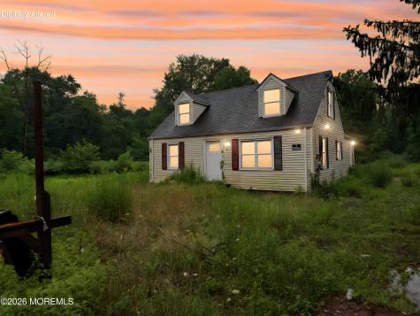 5 Union Hill Road Monroe NJ 08831
