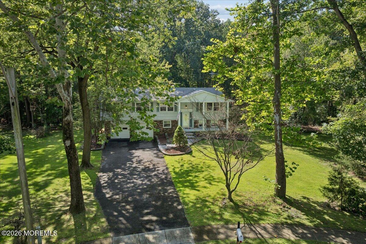 16 Coventry Court Manalapan NJ 07726
