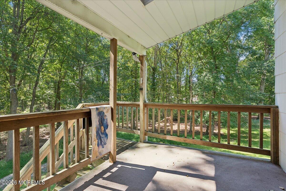 16 Coventry Court Manalapan NJ 07726