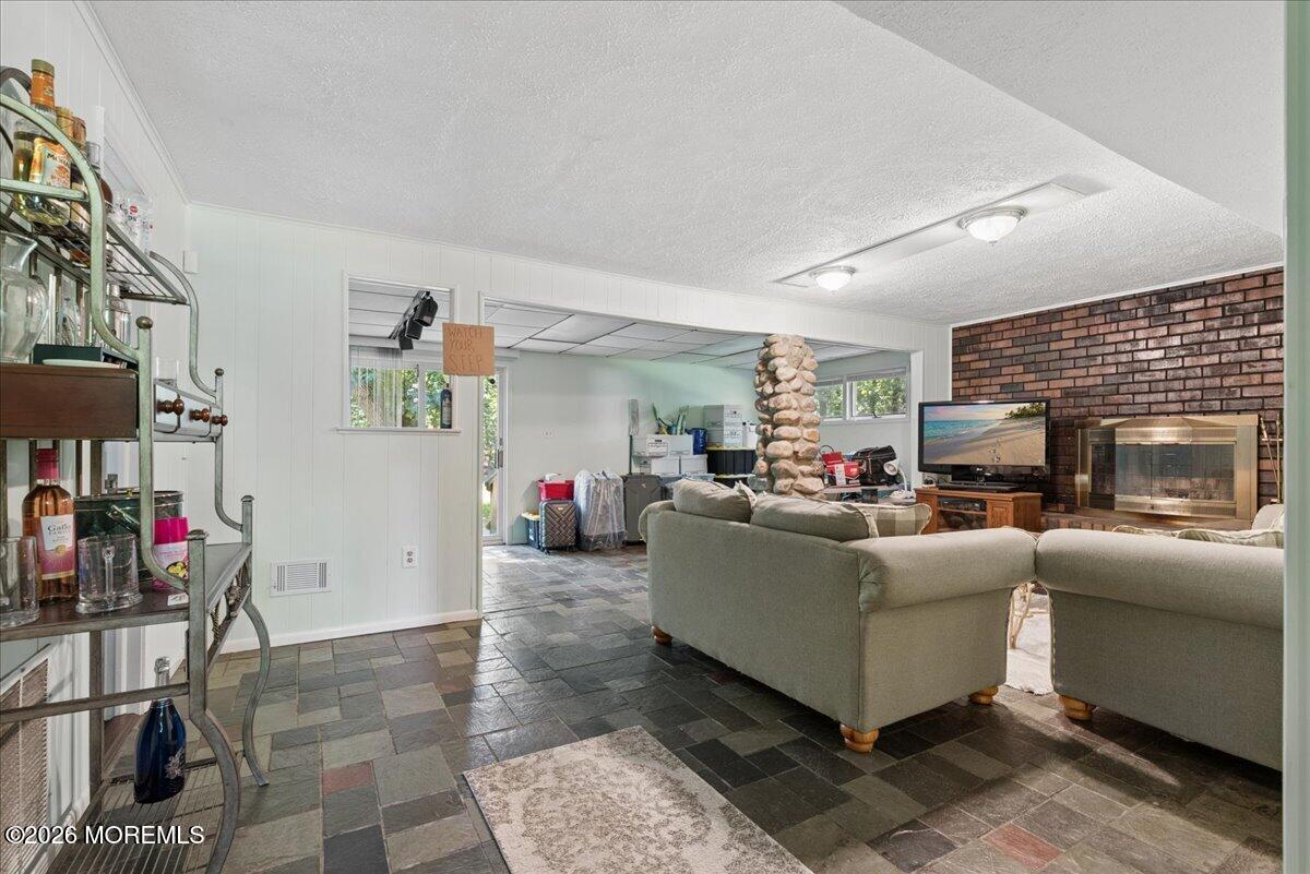 16 Coventry Court Manalapan NJ 07726