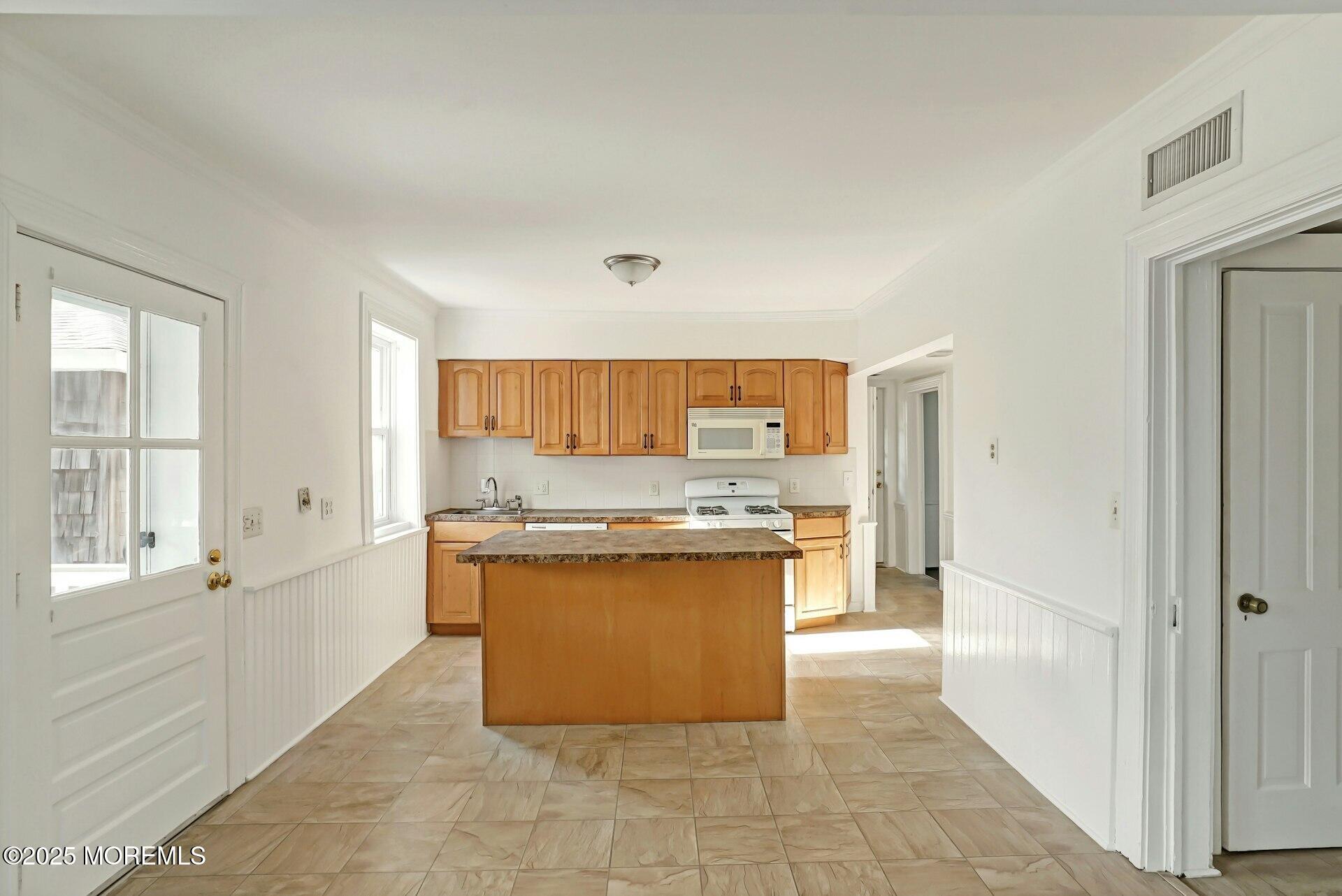 551 East Avenue Bay Head NJ 08742