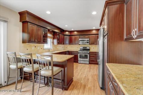 29 Nashua Drive Marlboro NJ 07746