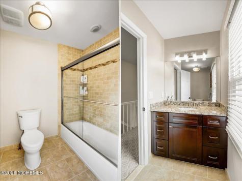 29 Nashua Drive Marlboro NJ 07746