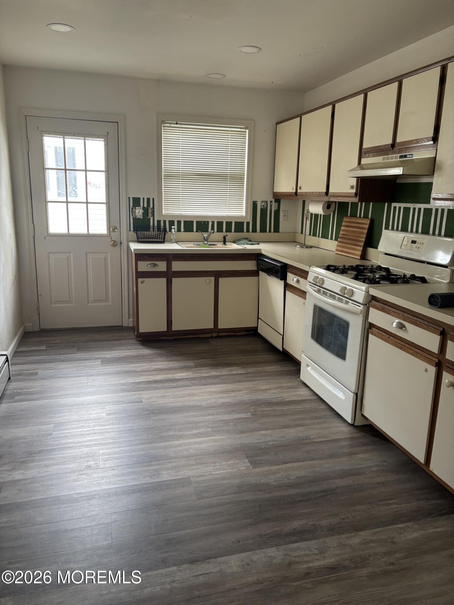 2 Tropicana Court Toms River NJ 08757