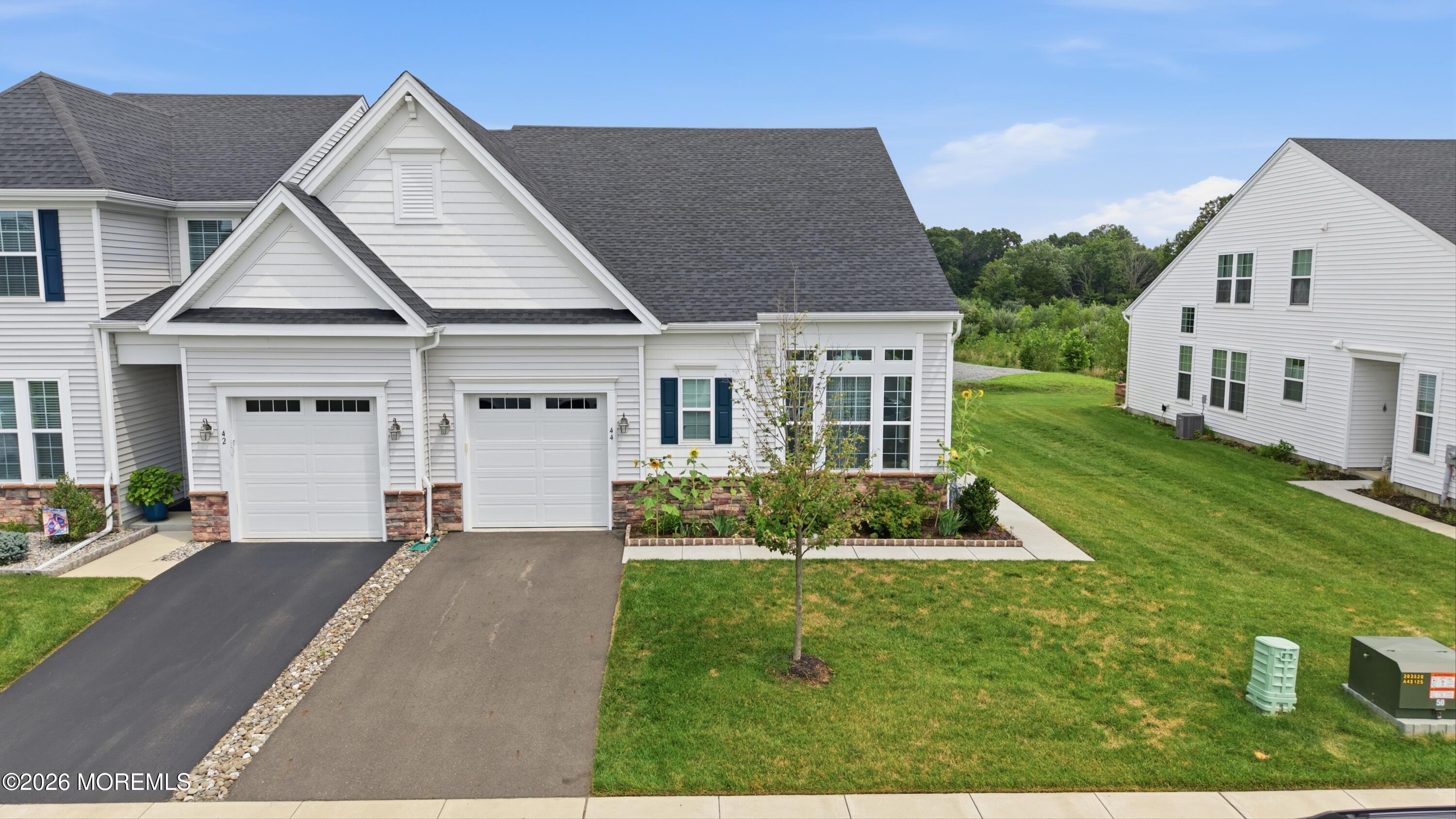 New Egypt NJ, 44 Aqueduct Boulevard