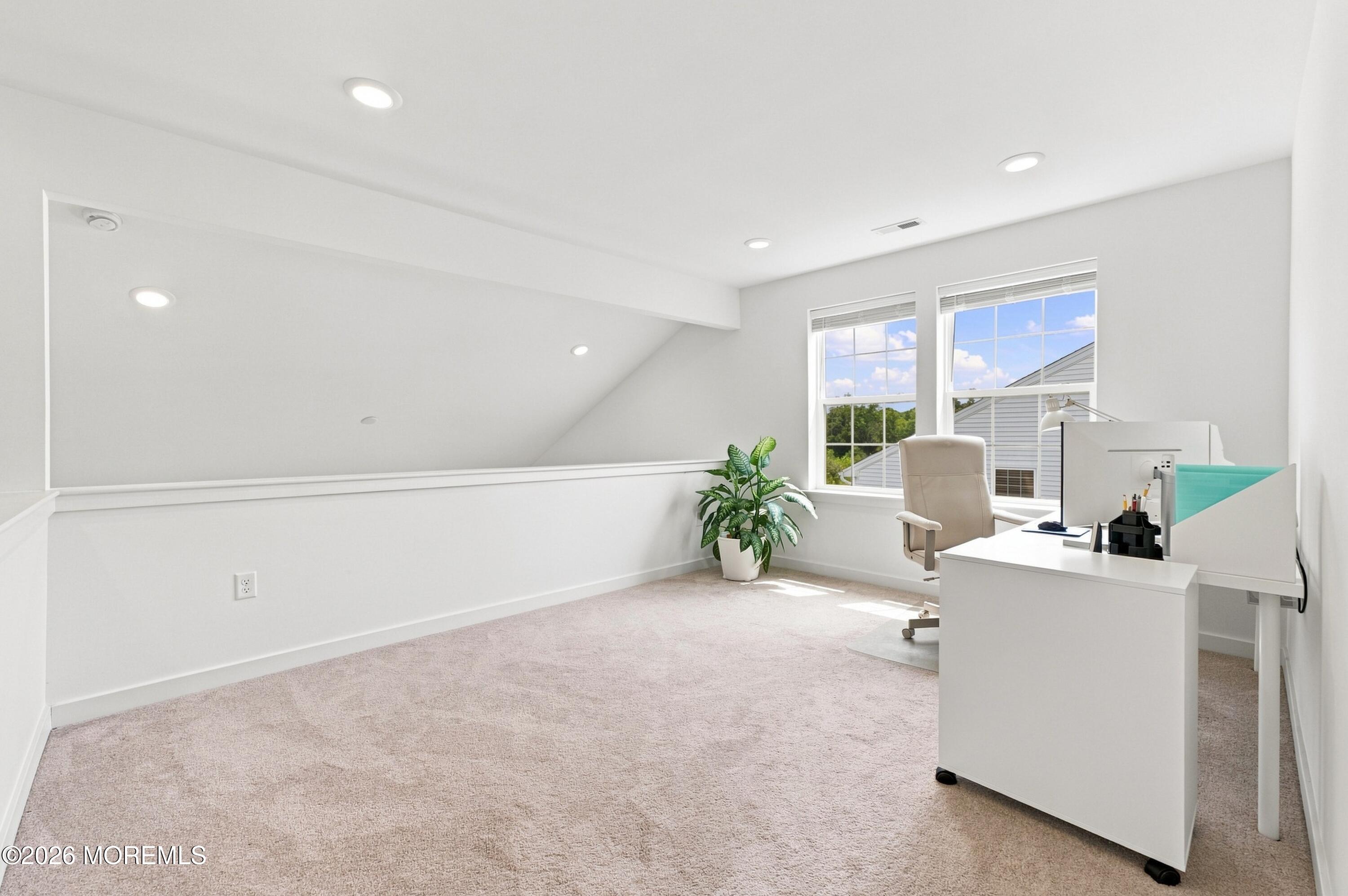 44 Aqueduct Boulevard New Egypt NJ 08533