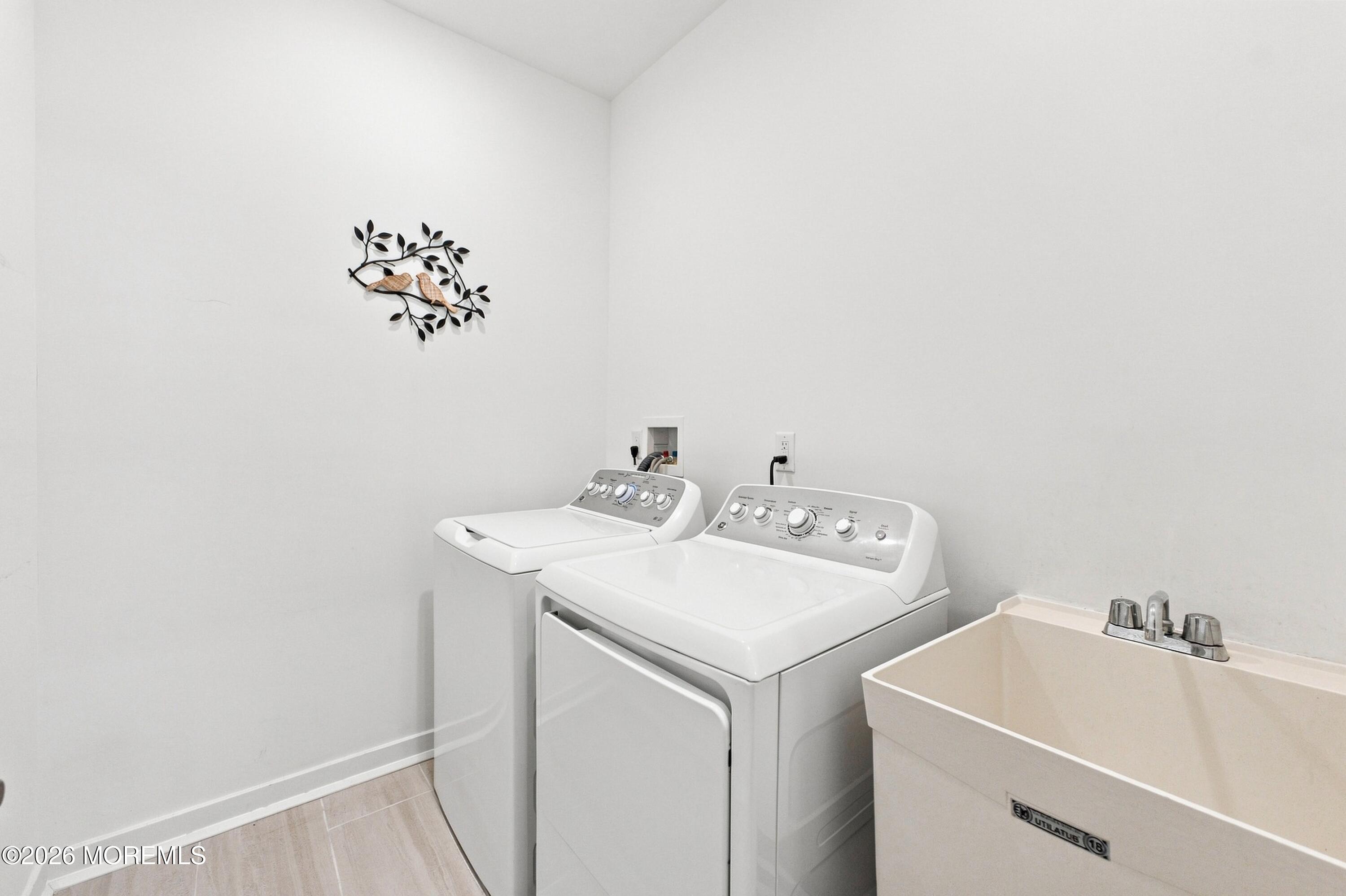 44 Aqueduct Boulevard New Egypt NJ 08533