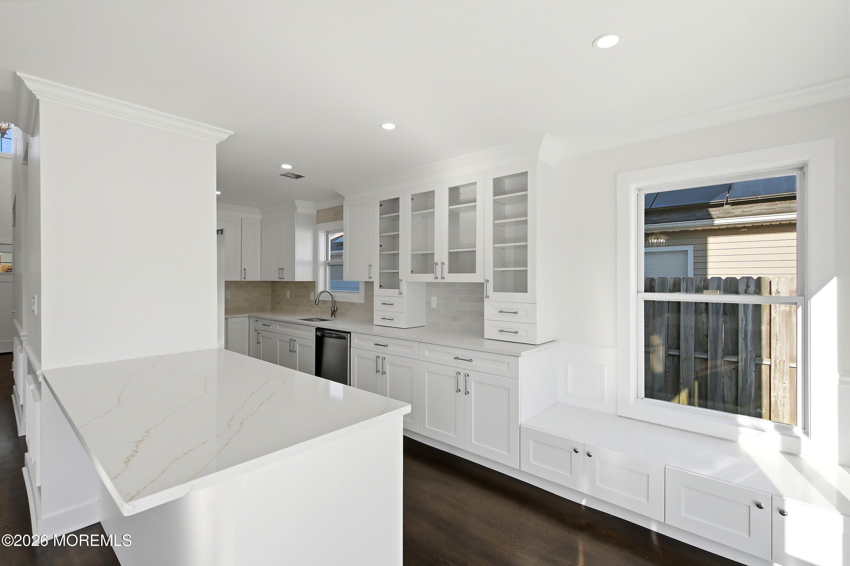 31 Dolphin Circle W Bayville NJ 08721
