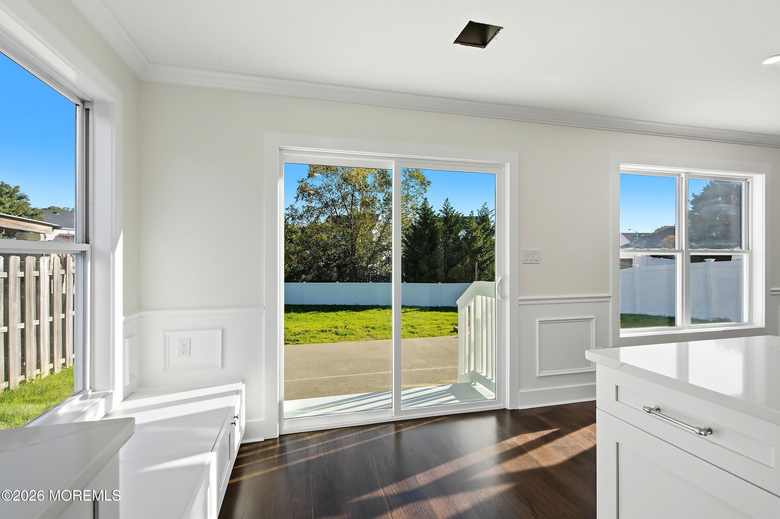 31 Dolphin Circle W Bayville NJ 08721