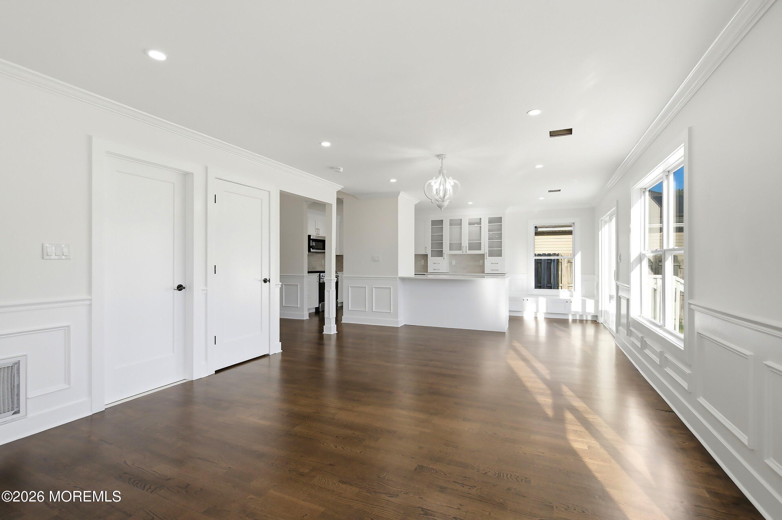 31 Dolphin Circle W Bayville NJ 08721