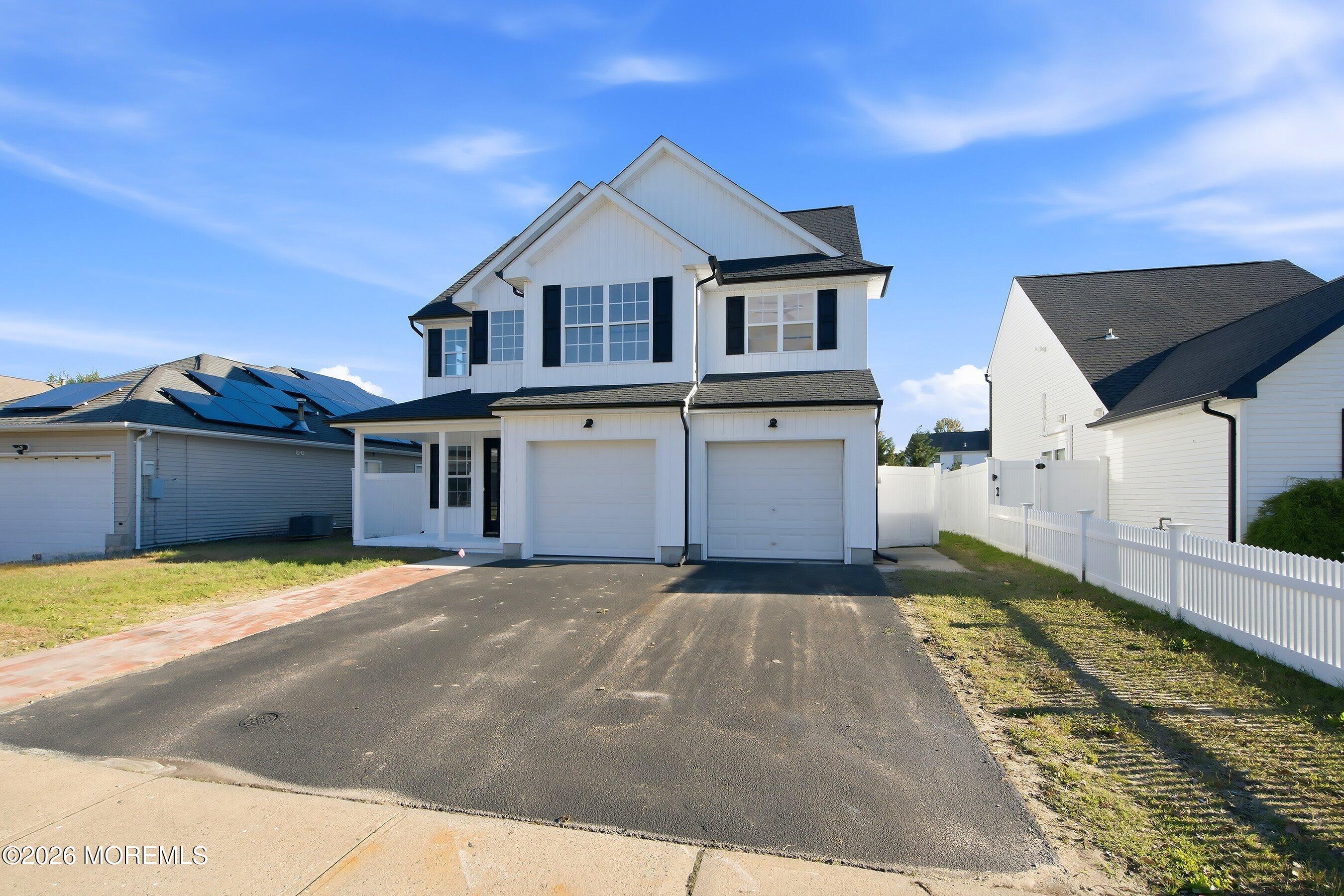 31 Dolphin Circle W Bayville NJ 08721