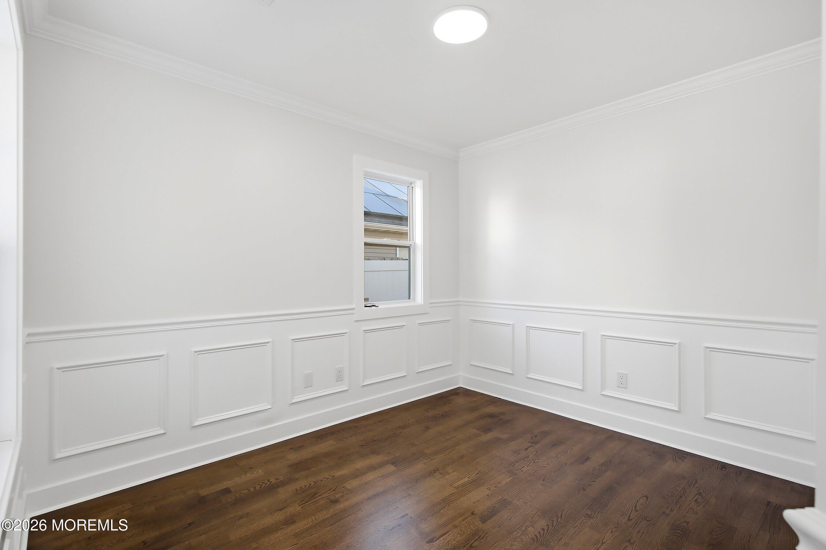 31 Dolphin Circle W Bayville NJ 08721